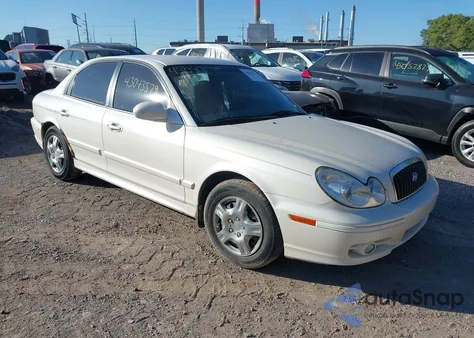 2004 Hyundai Sonata from USA, damaged, VIN KMHWF25H54A004513